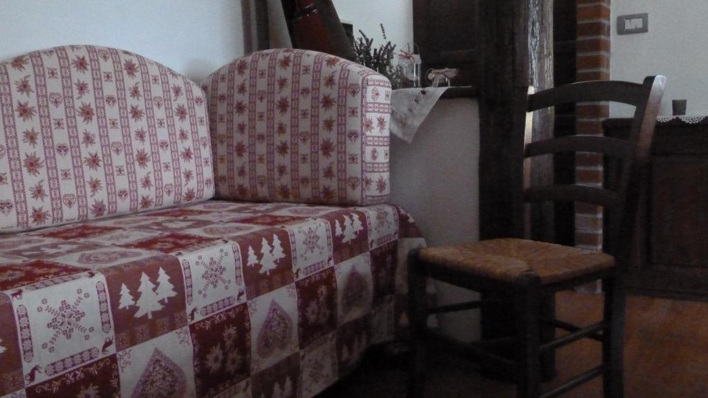 Roure Turin La Peiro Doucoゲストハウス 部屋 写真
